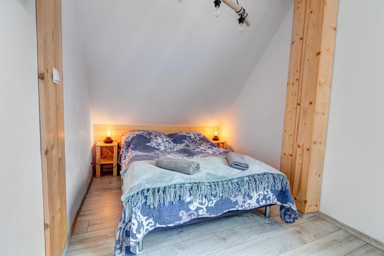 Pod Zegarem - W Cenie Parking, Szybkie Wifi, Duzy Ogrod, Wiata Grilowa! Privat overnatting